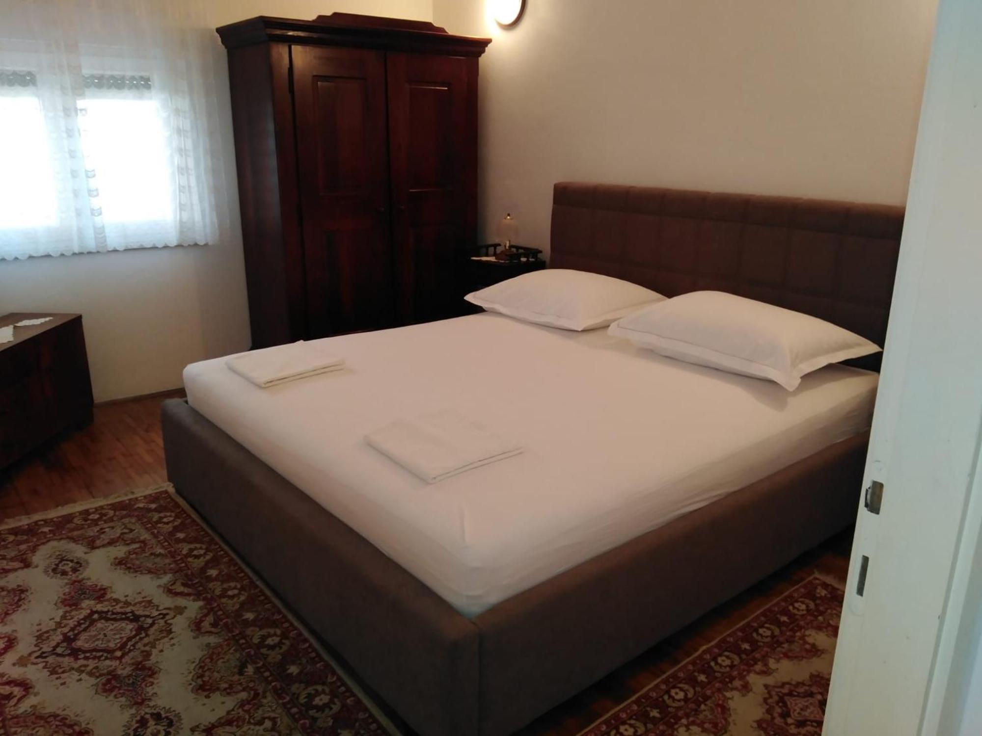 Apartman Gordana Trogir Exteriör bild
