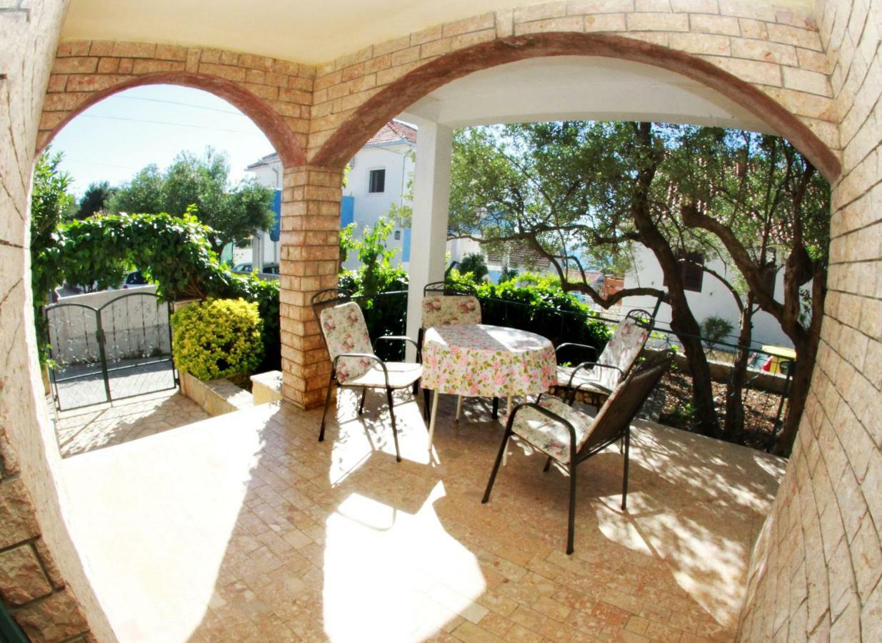 Apartman Gordana Trogir Exteriör bild