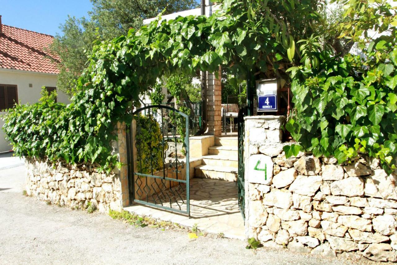 Apartman Gordana Trogir Exteriör bild